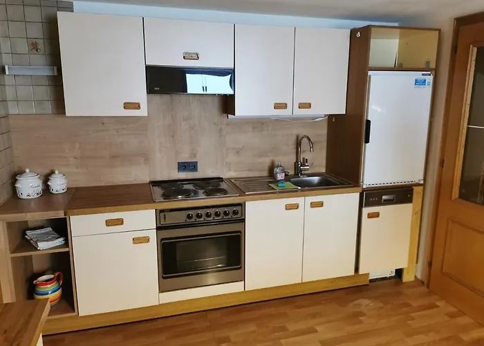 W2 Grosszuegige Wohnung In Ruhiger Lage