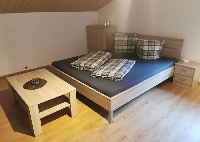 W2 Grosszuegige Wohnung In Ruhiger Lage